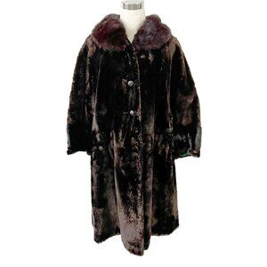 Sheared Beaver Midi Coat with Front Closure & Mink Collar Vintage 1940s Taubert
